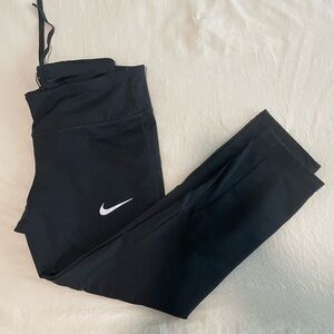 Nike small black leggings